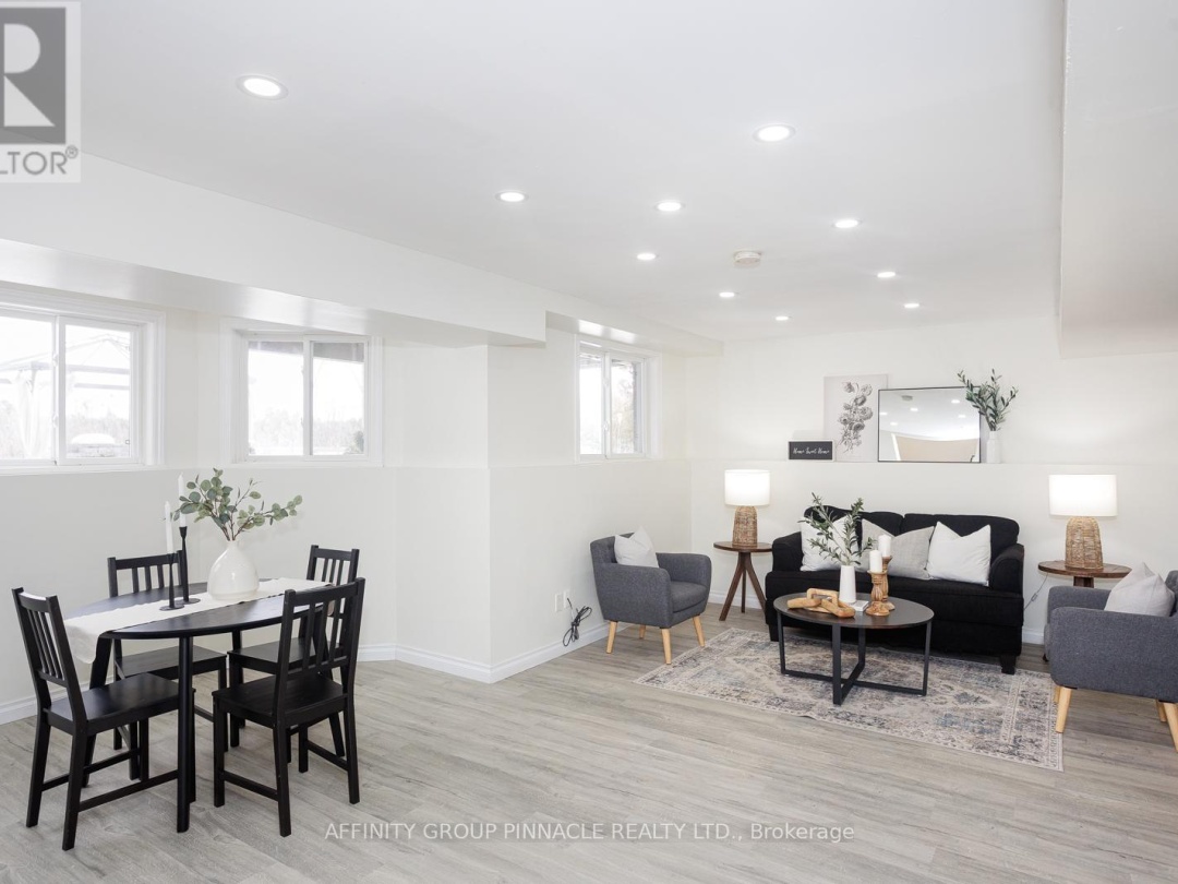 36 BALL AVENUE E, Talbot River
