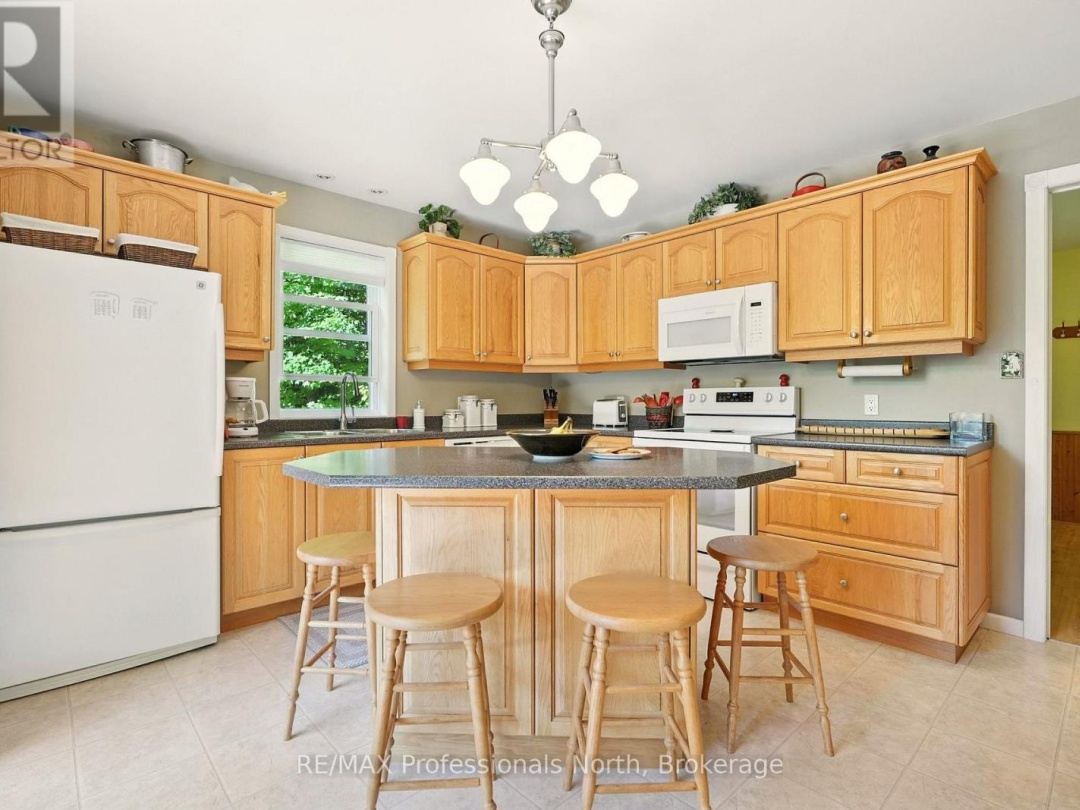 1237 WILLIAMSPORT ROAD, 