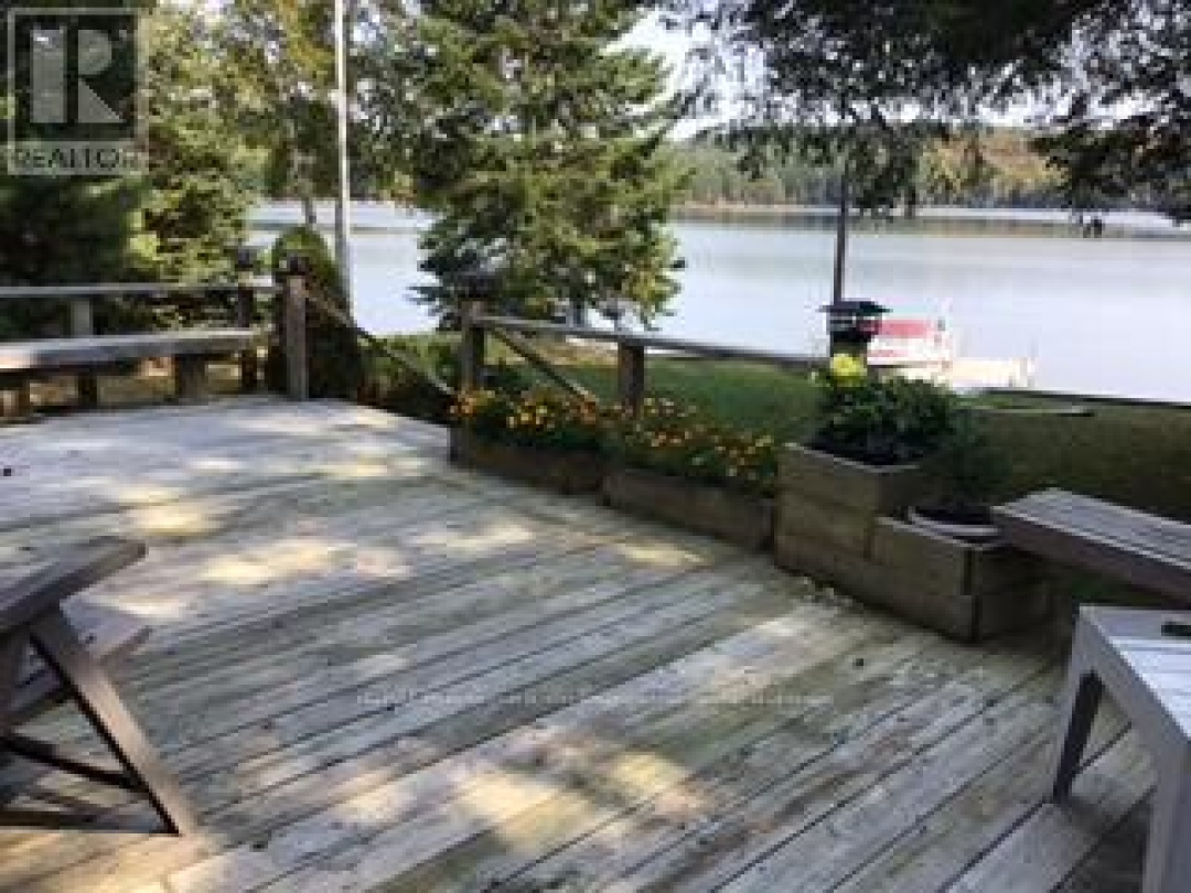 6258 Haliburton Lake Road, Haliburton Lake