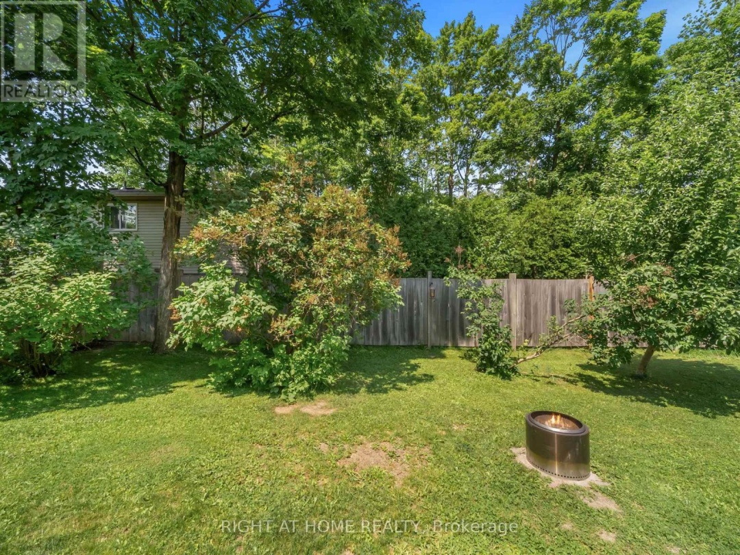401 GRENVILLE AVENUE, 