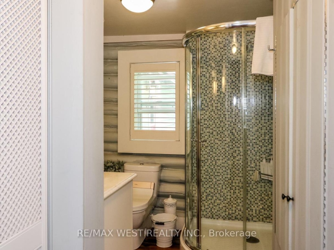 3756 GLENREST DRIVE, 