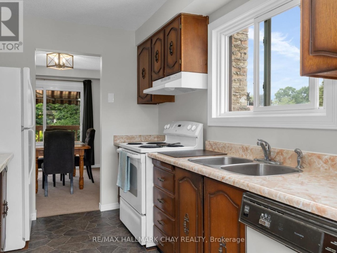 38 LANKIN BOULEVARD, 