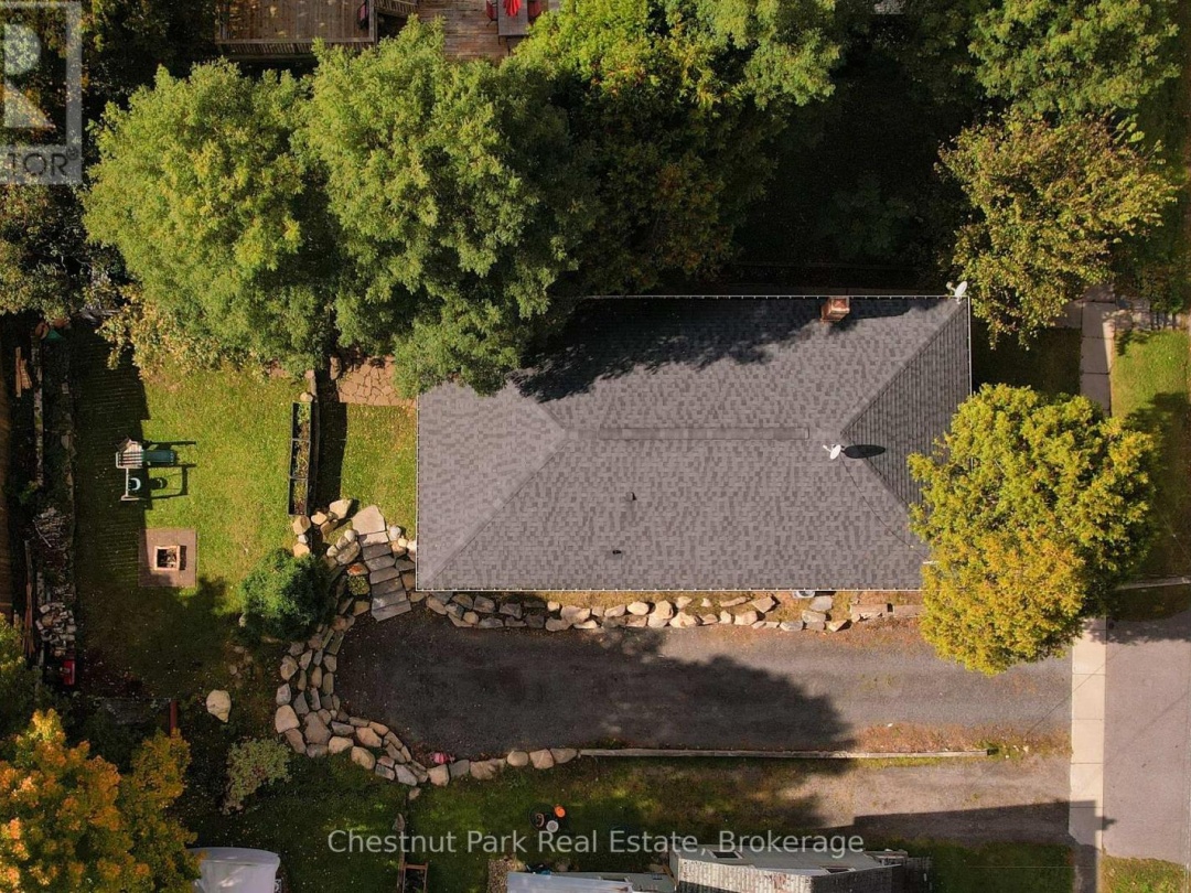 3 CORA STREET E, 