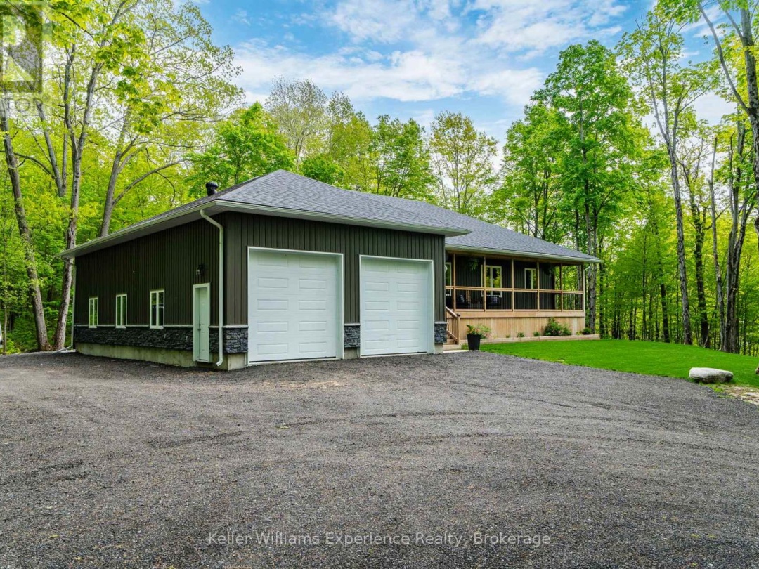 27 MEADOWS AVENUE, 
