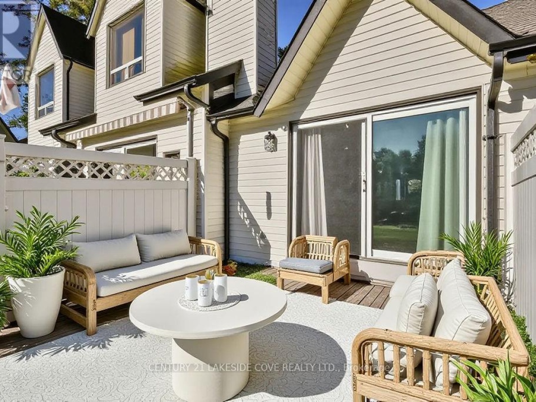 UNIT 12 - 81 LAGUNA PARKWAY N, 