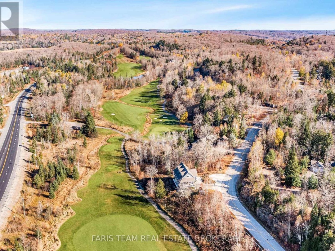 19 DEERHURST HIGHLANDS DRIVE,