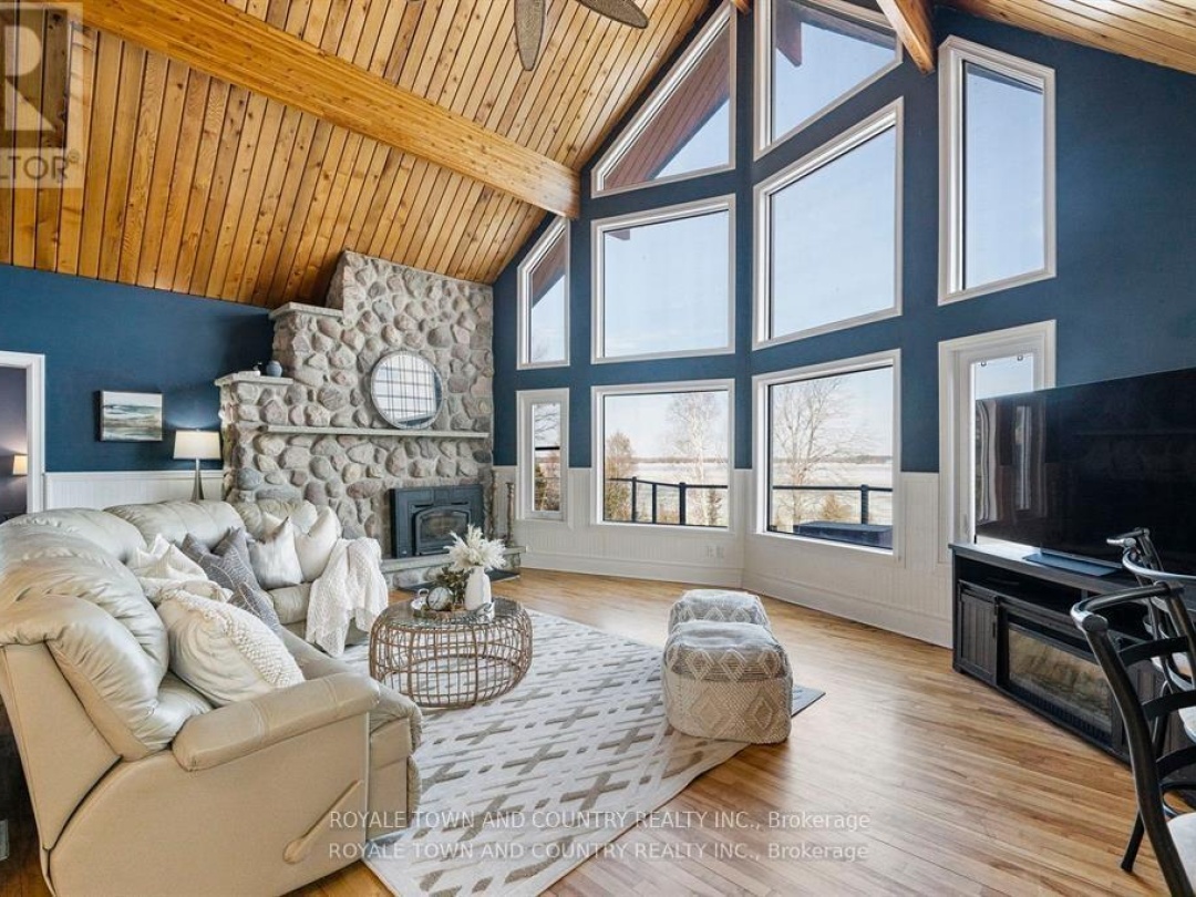 151 Peller Court, Pigeon Lake