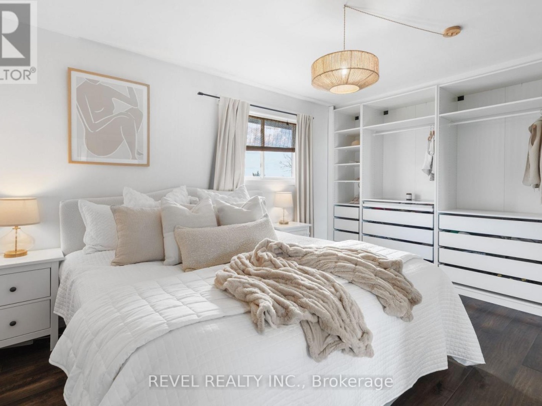 11 MARSH CREEK ROAD, 