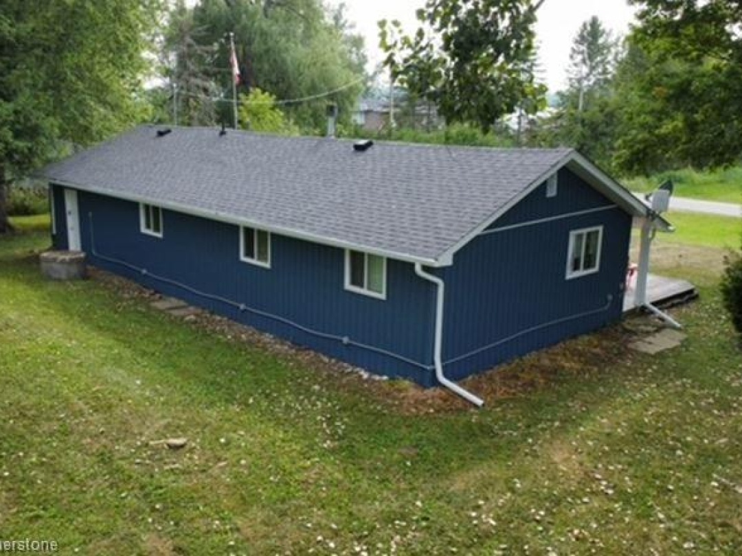 38 MACPHERSON Crescent, Kawartha Lakes