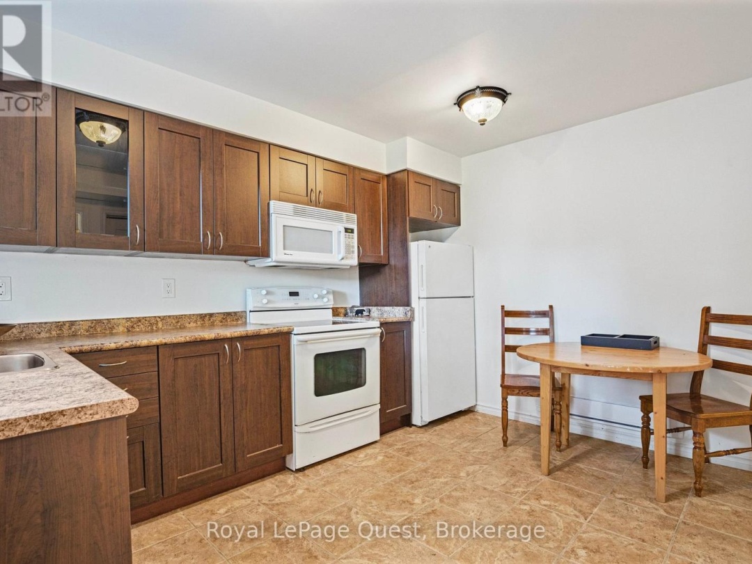 8 South Island Trail, Lake Simcoe