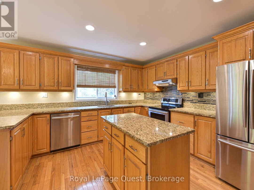 27 HEYDEN AVENUE, 