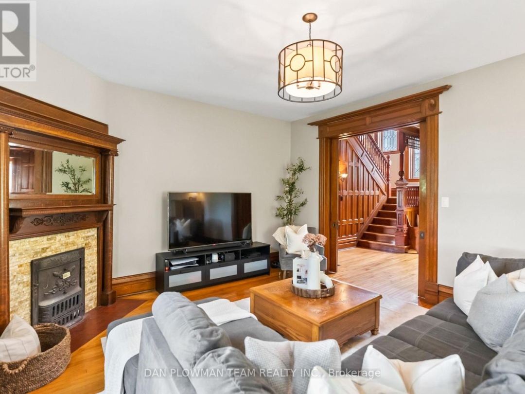1250 CONCESSION 2 ROAD, 