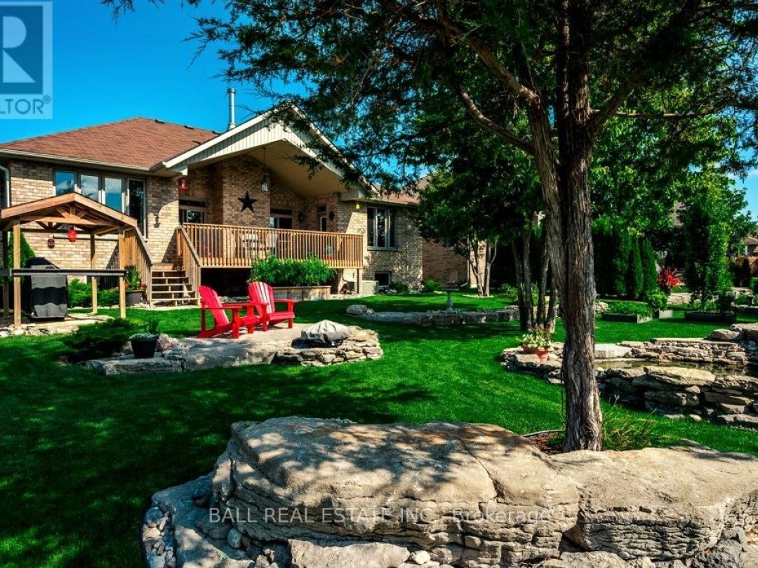 41 SOUTH HARBOUR DRIVE, 