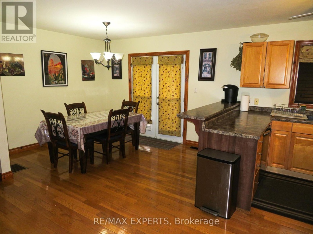 3771 HARRY'S LANE, 