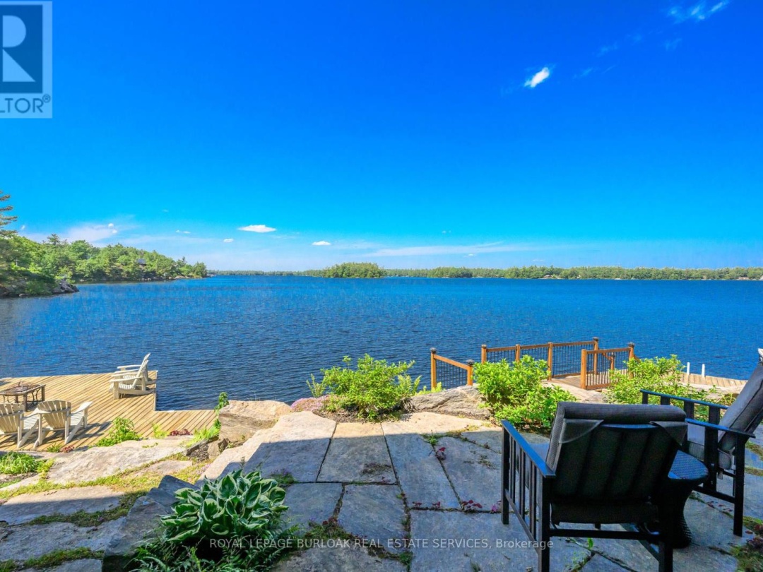 990 HASKETT'S DRIVE, 