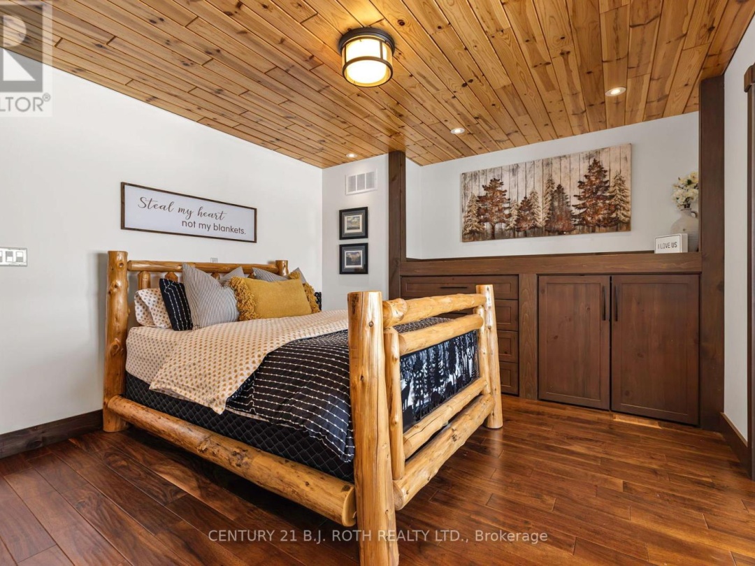 64 Mccords Road, Manitouwabing Lake