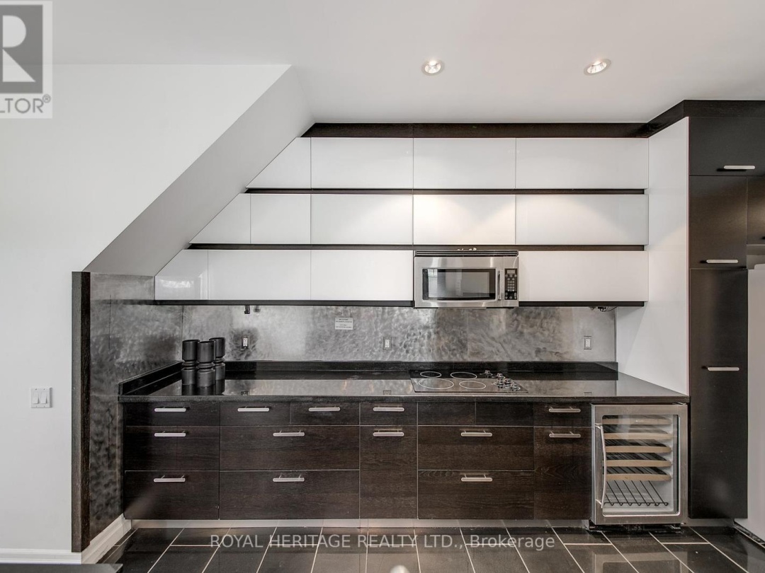 130 STEAMSHIP BAY ROAD, 