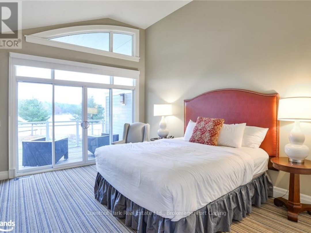 G103 A1 1869 Muskoka 118 Road W, 