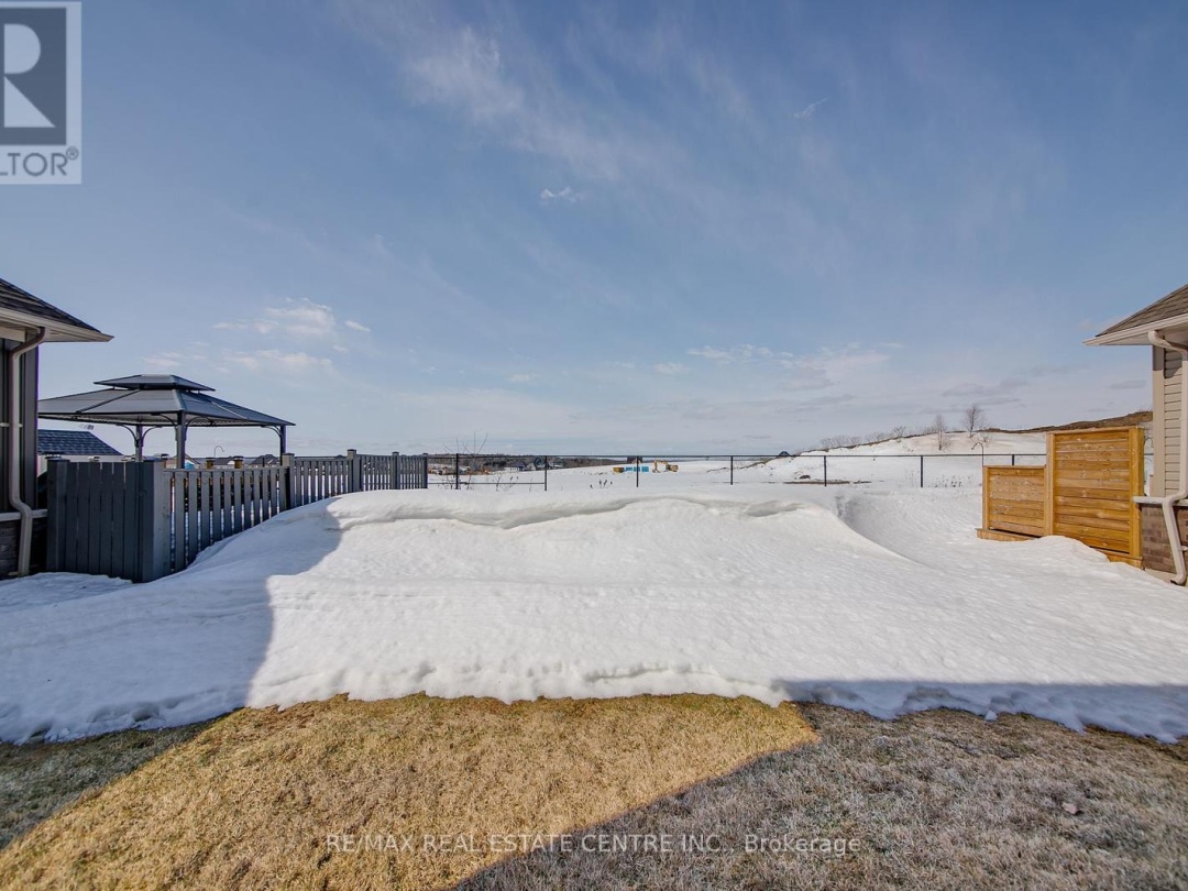 58 ATLANTIS DRIVE, Orillia