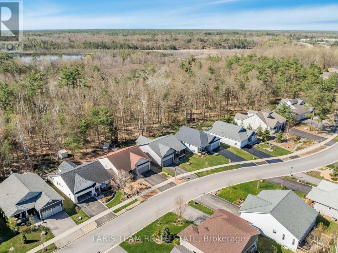 145 PINERIDGE GATE, 