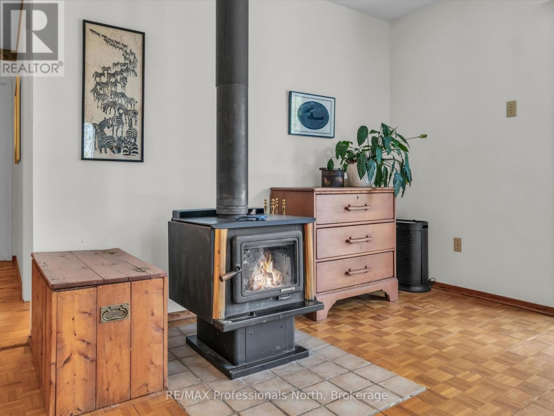 1273 Williamsport Road, Big East Lake
