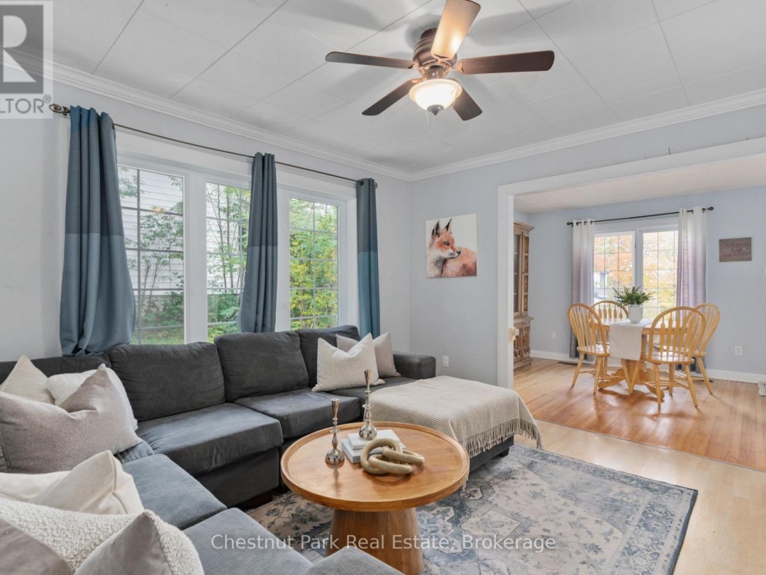 3 CORA STREET E, 