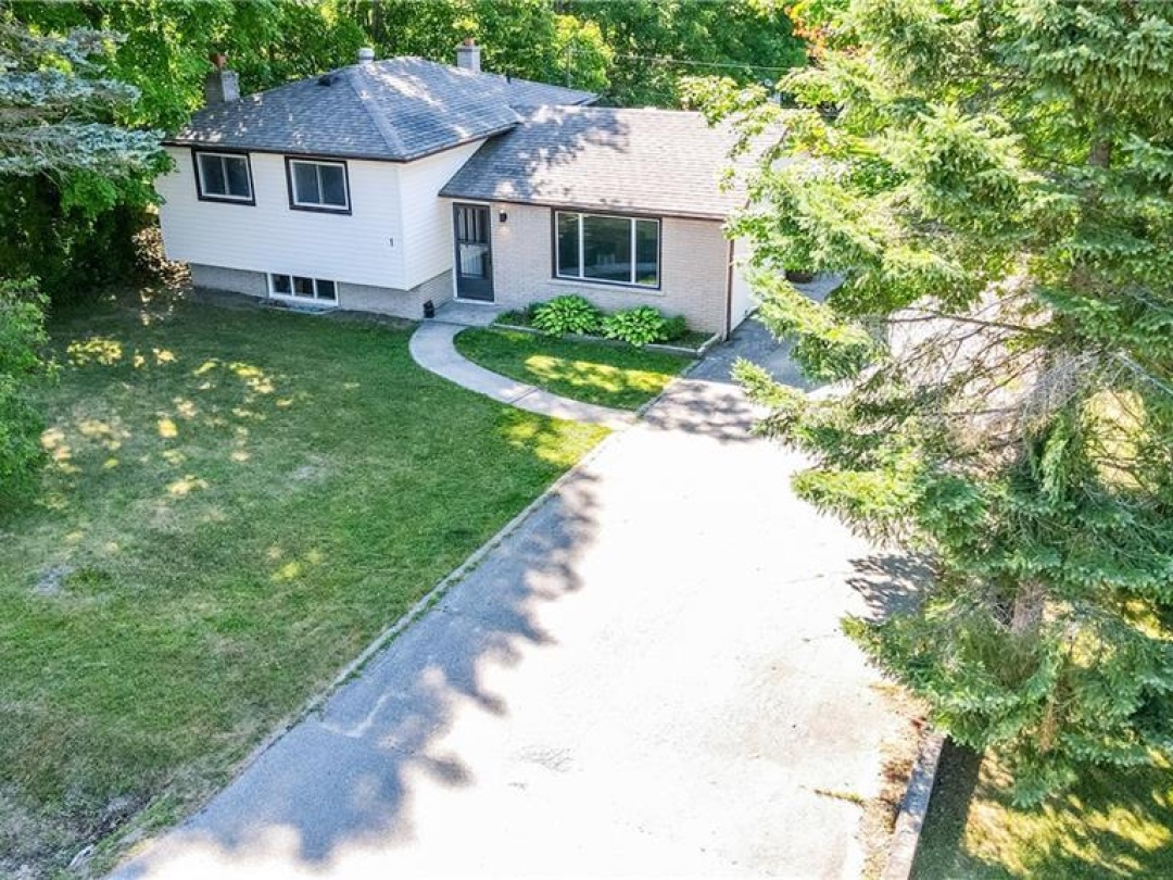 1 LAKEVIEW Drive, 