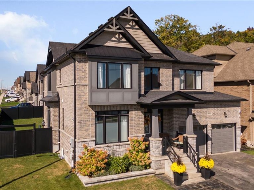 3032 MONARCH DRIVE Drive, 
