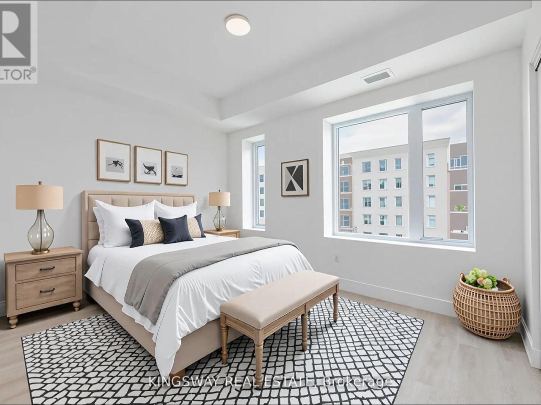 303 - 19B WEST STREET N, 