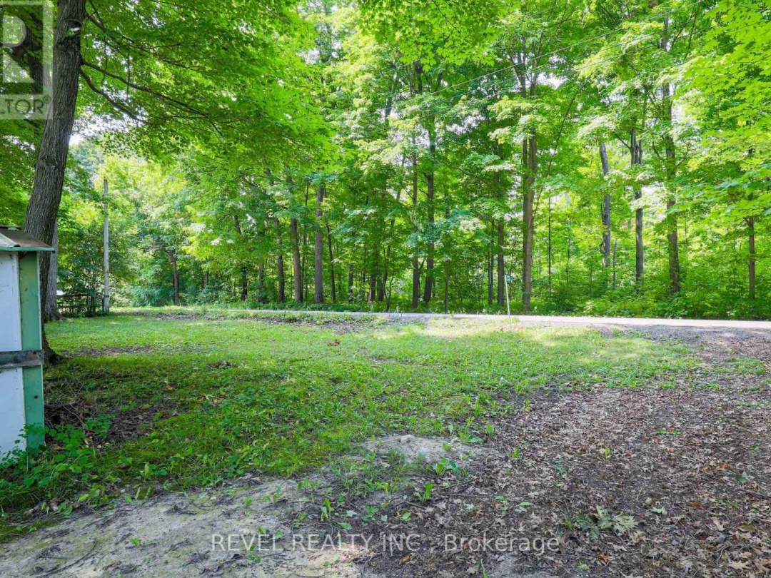 23 SUGARBUSH TRAIL, Lake Scugog
