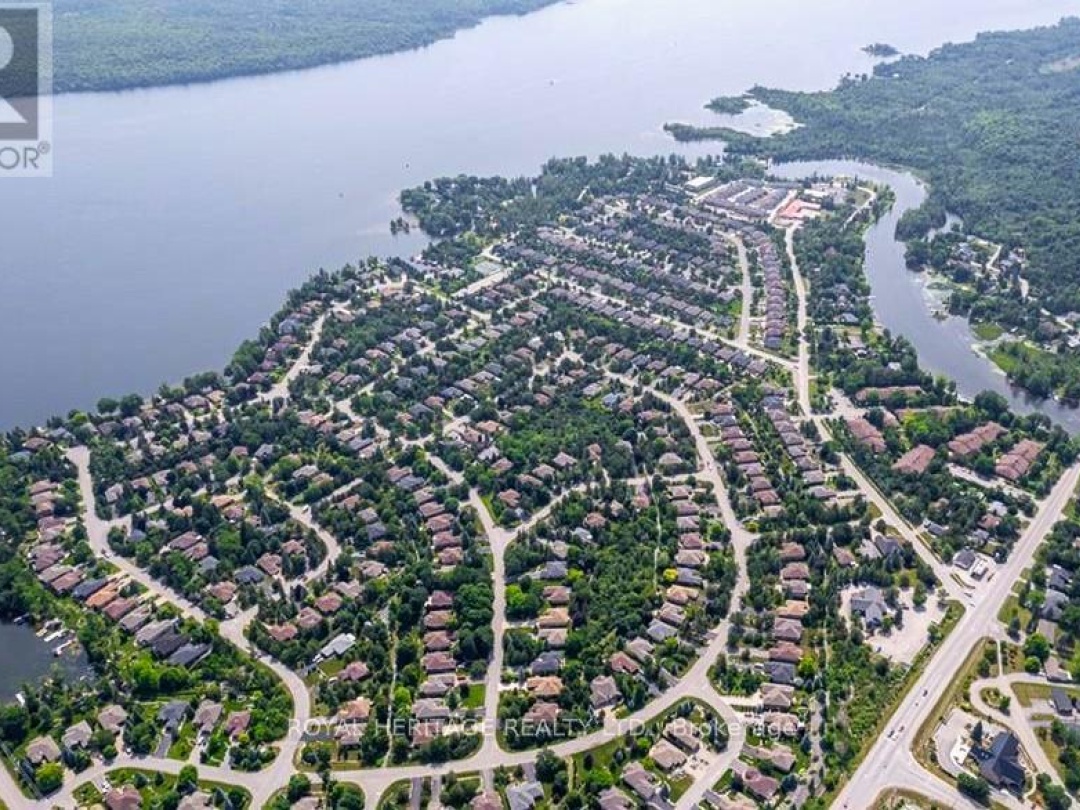 38 Patricia Place, Pigeon Lake