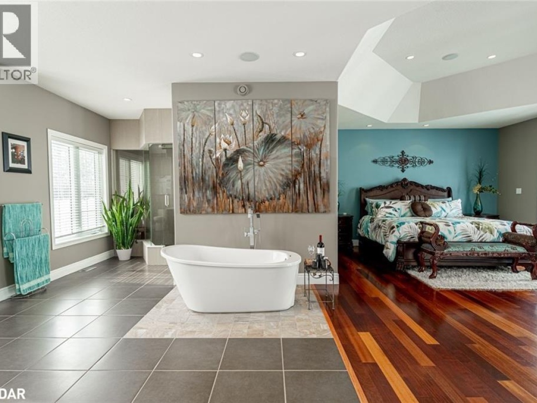 1372 DIVISION ROAD EAST, 