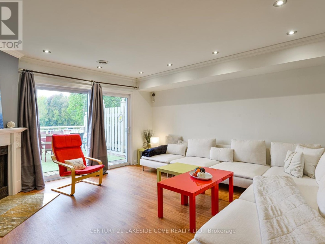 23 - 100 LAGUNA PARKWAY, 