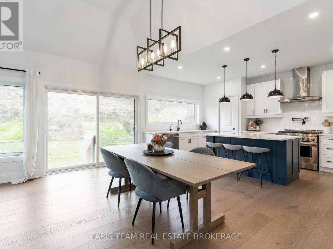 17 CLYDESDALE COURT, 