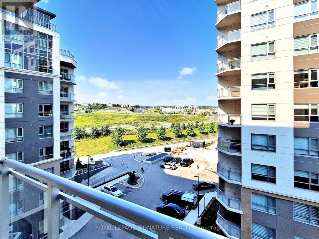 703 - 58 LAKESIDE TERRACE, 