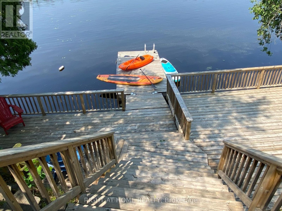 104 Lakeside Drive, Manitouwabing Lake