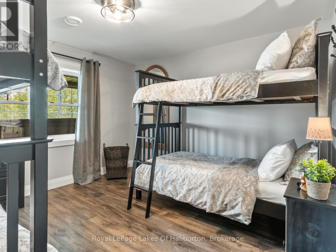 1143 TRILLIUM TRAIL, Loon Lake