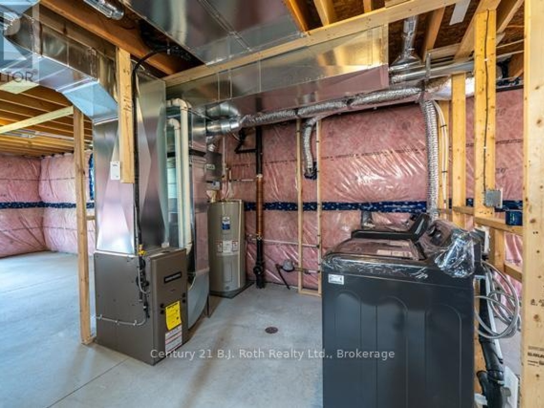 3382 AZCONA AVENUE, 