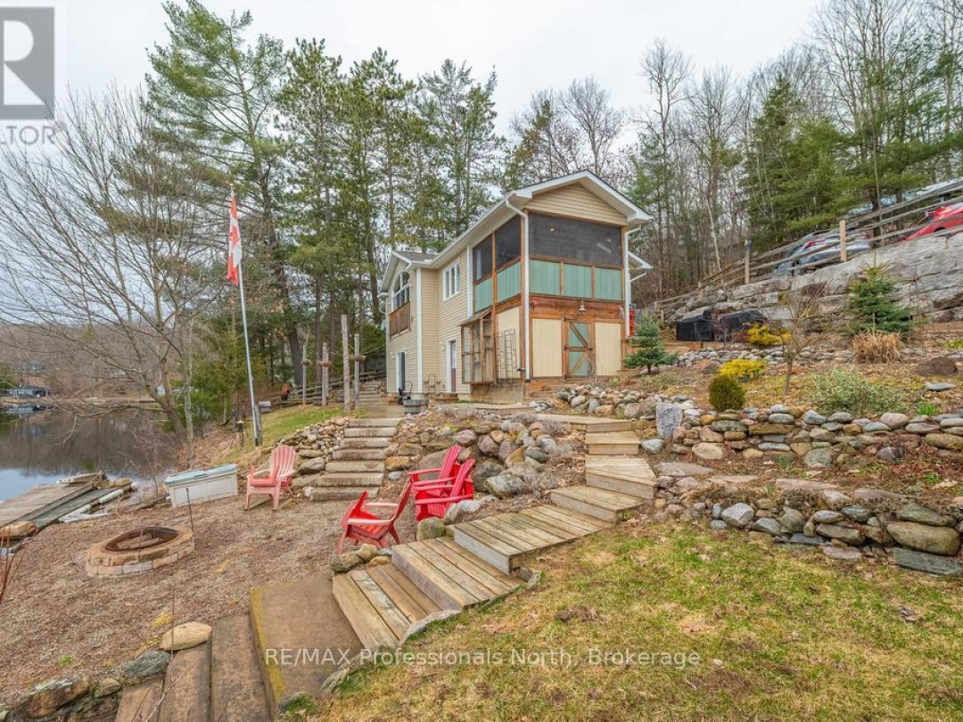 1325 Claude Brown Road, Bob Lake