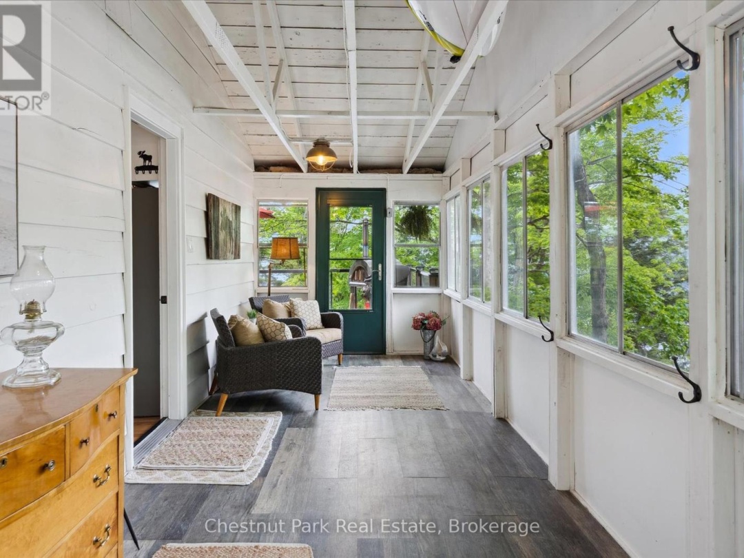 218 North Drive, Lake Vernon