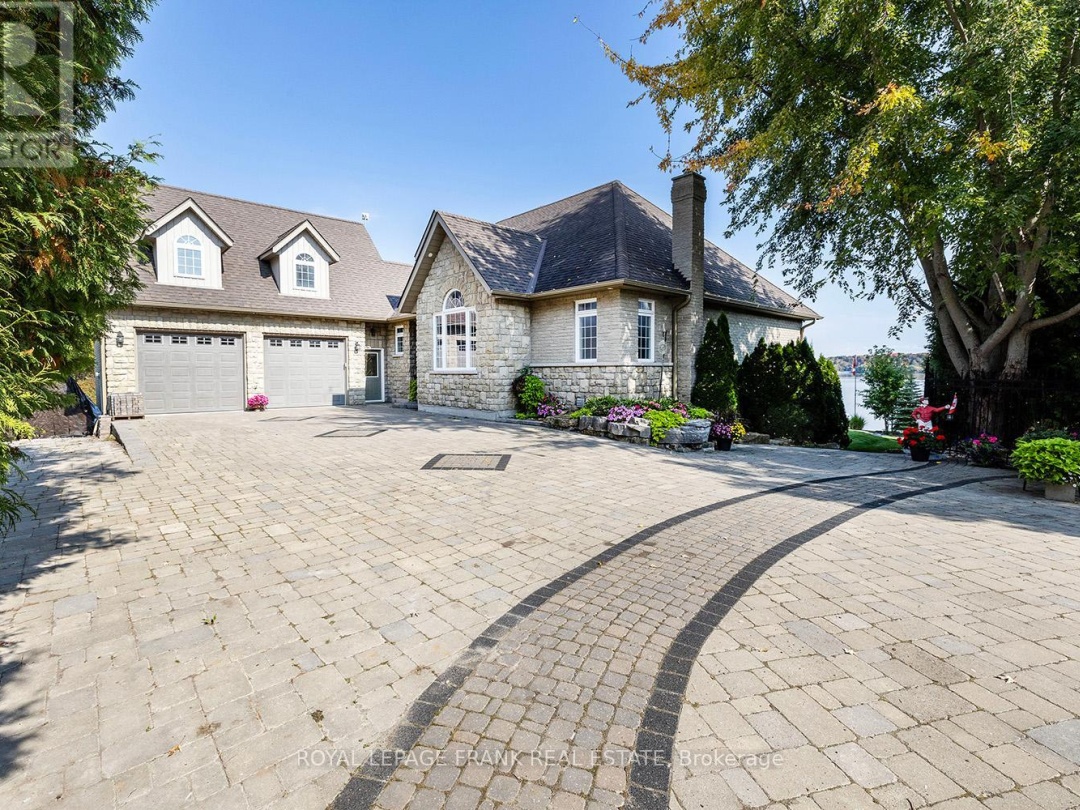 24 GILSON POINT PLACE, Lake Scugog