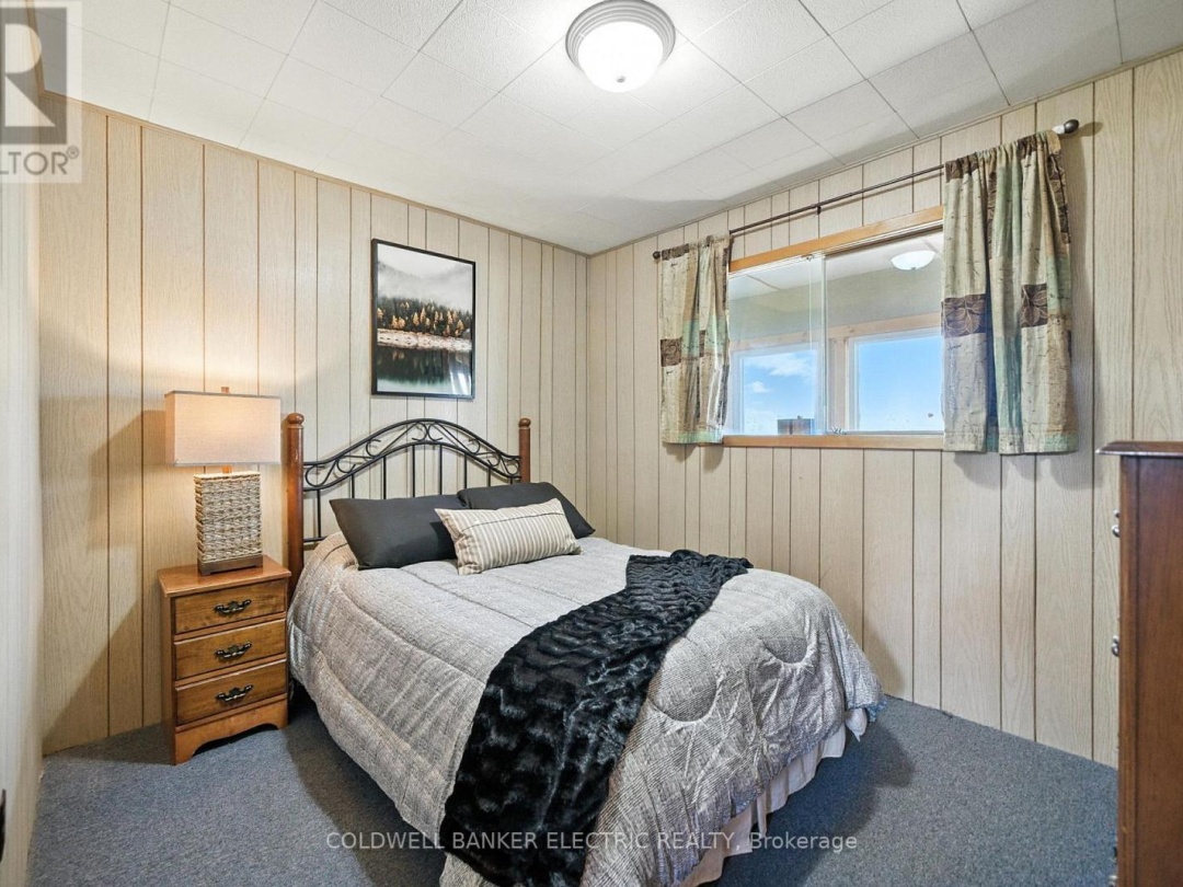 63 SOUTH BAYOU ROAD, 