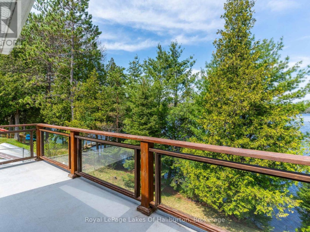 1089 PIONEER ROAD, Gooderham Lake