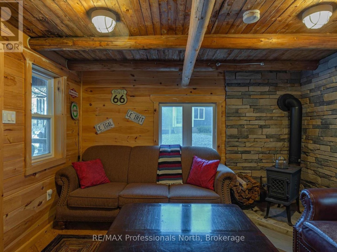1484 Bat Lake Road, Canning Lake