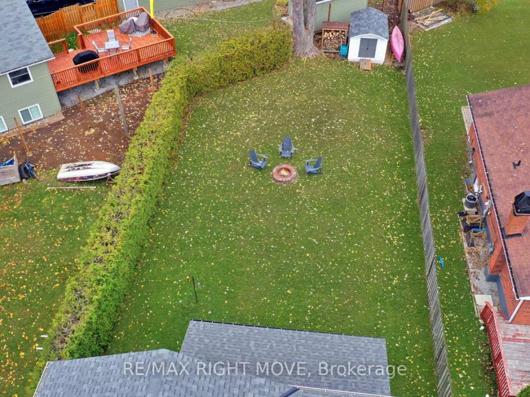 2900 LAKESIDE DRIVE, 