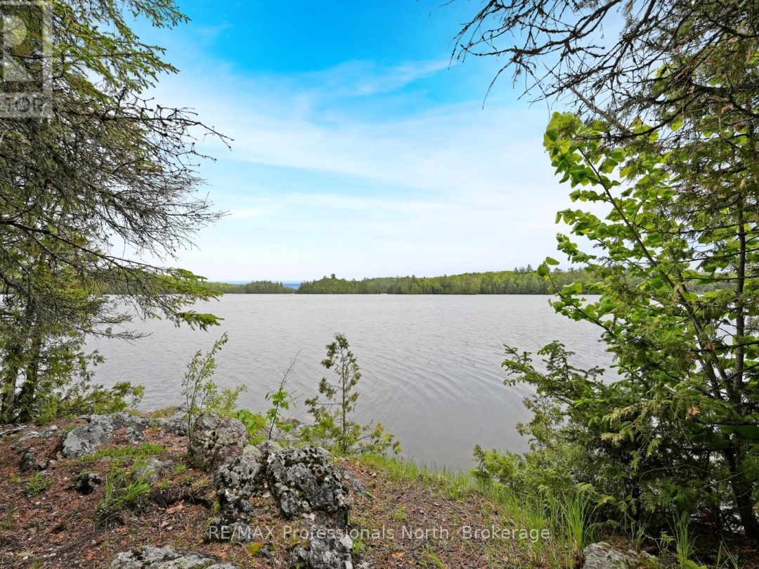 1191 Enterprise Drive, Contau Lake