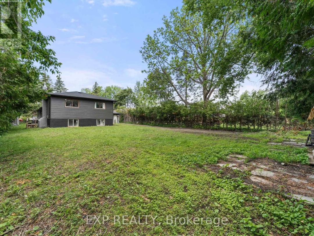 24115 THORAH PARK BOULEVARD, 