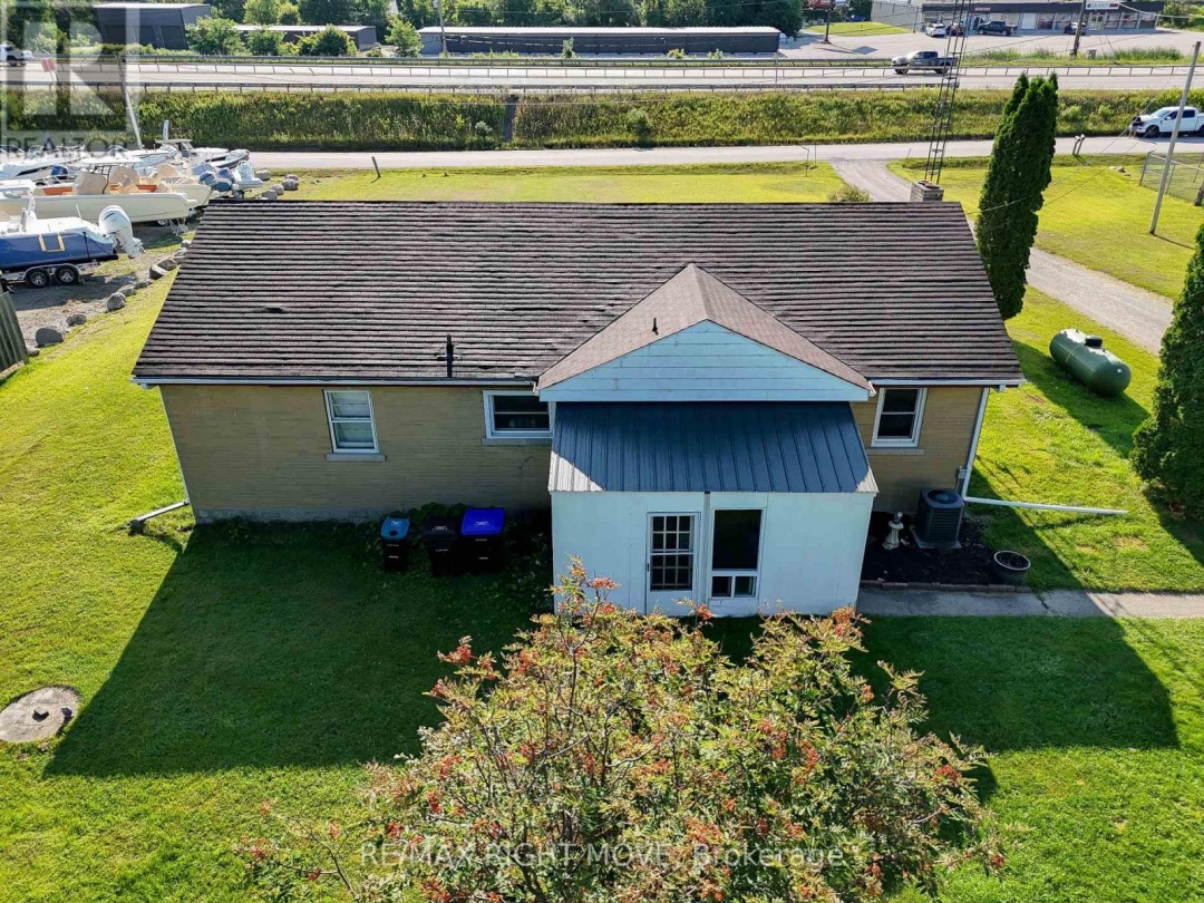 4142 Stewarts Lane, Severn