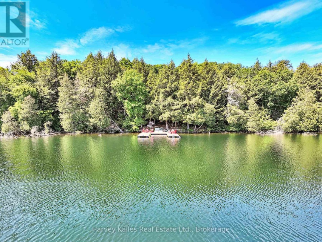 3 1082 Carl Fisher Drive, Bella Lake