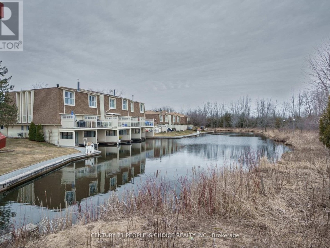 3 4 Paradise Boulevard, Lake Simcoe